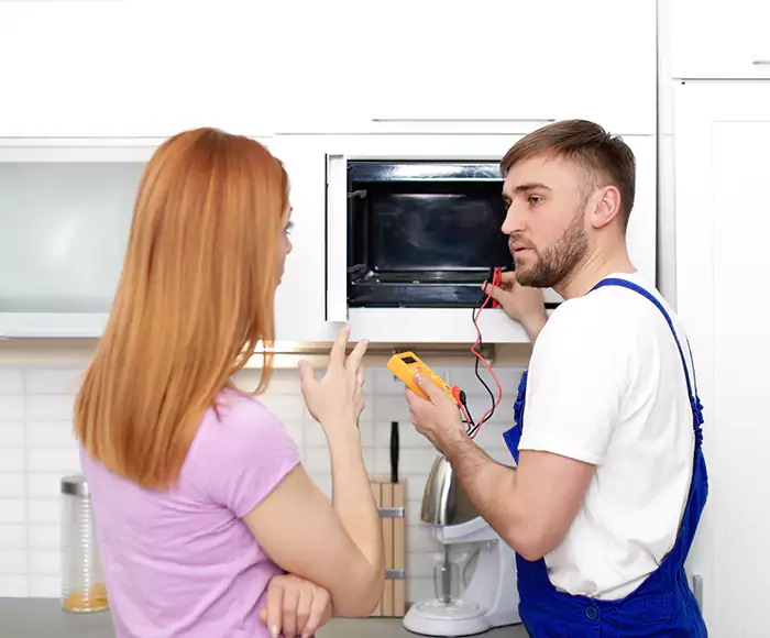 Skilled Microwave Service: Your Certified Microwave Purchase and Installation in Melrose, MA